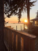 4861 Sunshine Coast Highway