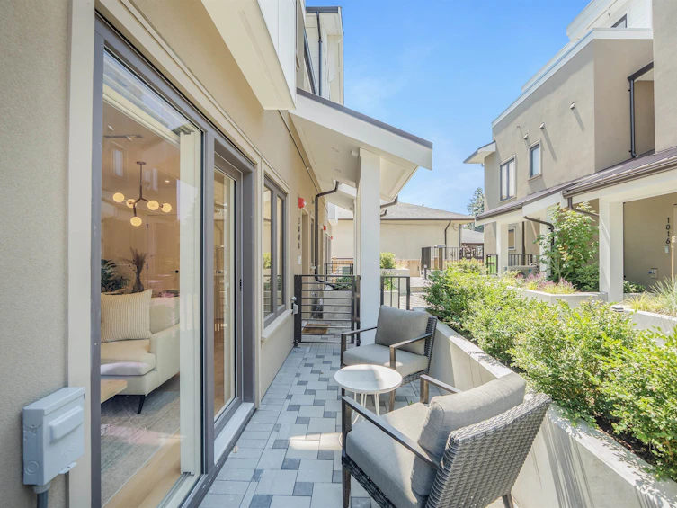 1008 W 52nd Avenue, Vancouver, BC, V6P 1H5 - 10