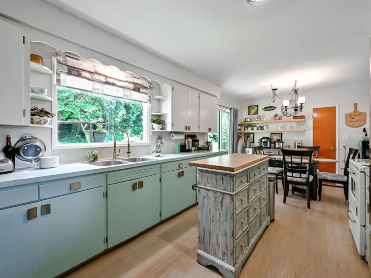 25050 Morrisette Place, Maple Ridge, BC, V2W 1G8 - 16