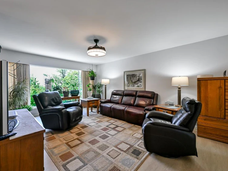 25050 Morrisette Place, Maple Ridge, BC, V2W 1G8 - 11