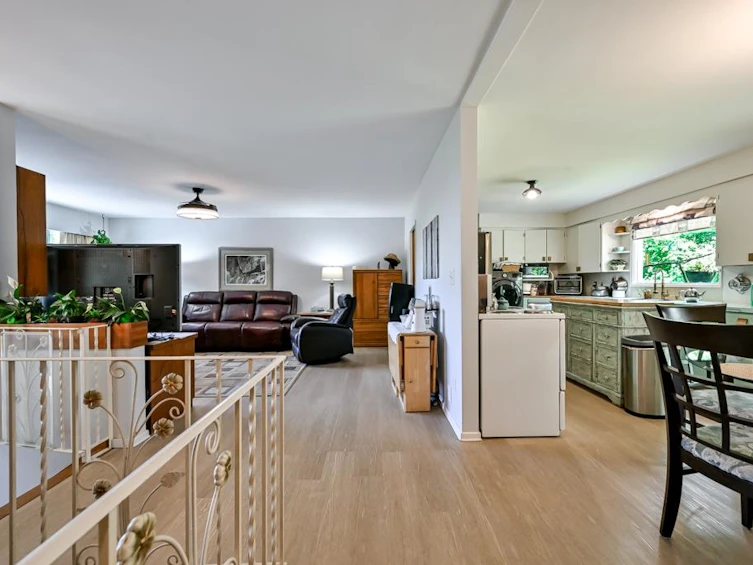 25050 Morrisette Place, Maple Ridge, BC, V2W 1G8 - 19