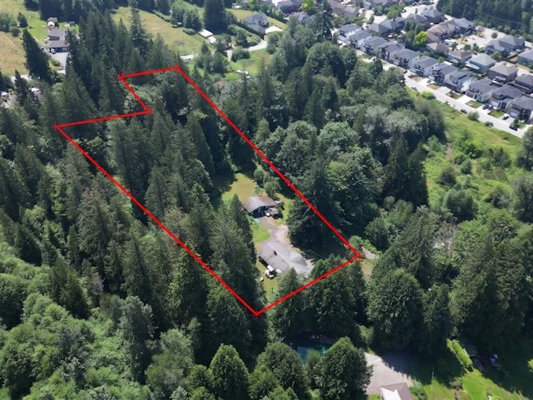 25050 Morrisette Place, Maple Ridge, BC, V2W 1G8 - 4