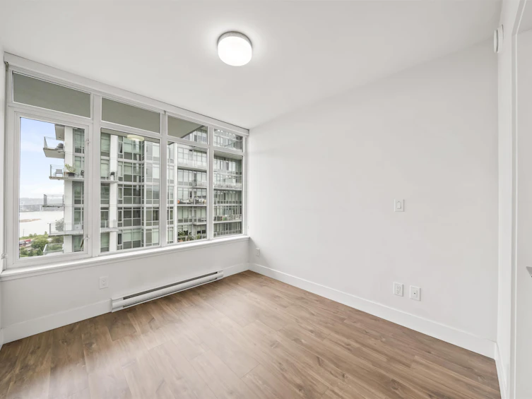 1301-258 Nelson's Court, New Westminster, BC, V3L 0J9 - 13