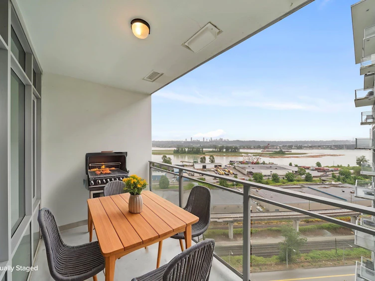 1301-258 Nelson's Court, New Westminster, BC, V3L 0J9 - 2