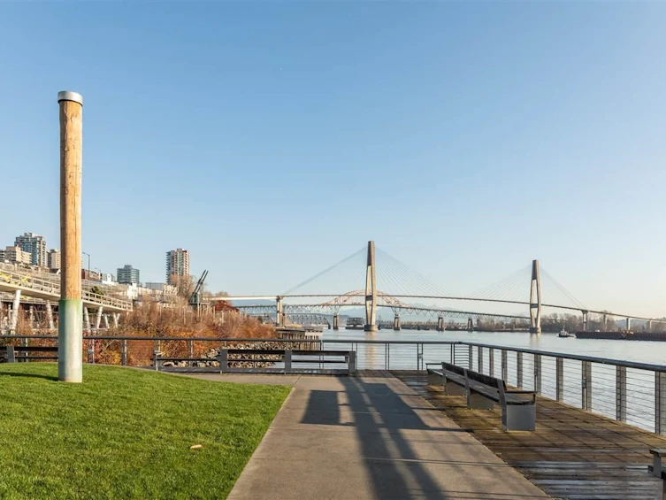 1301-258 Nelson's Court, New Westminster, BC, V3L 0J9 - 33