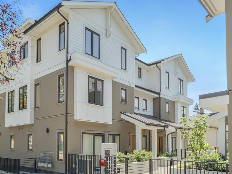 1010 W 52nd Avenue, Vancouver, BC, V6P 1H5