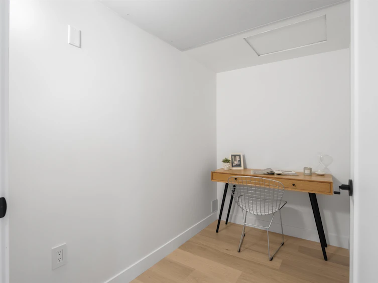 1010 W 52nd Avenue, Vancouver, BC, V6P 1H5 - 10