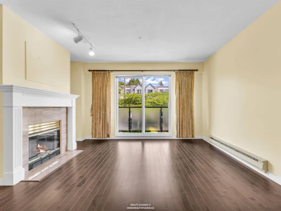 204-876 W 16th Avenue - 2