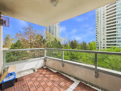 501-6611 Southoaks Crescent - 5