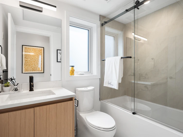1012 W 52nd Avenue, Vancouver, BC, V6P 1H5 - 9