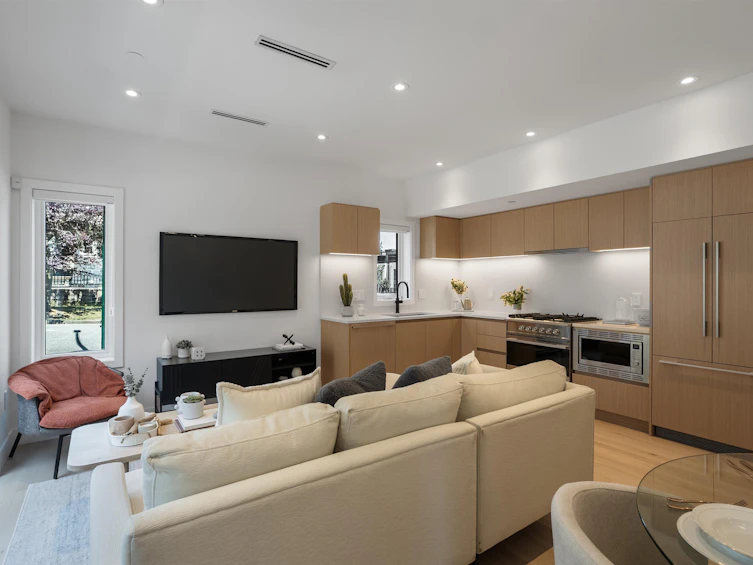 6815 Oak Street, Vancouver, BC, V6P 1H5 - 3