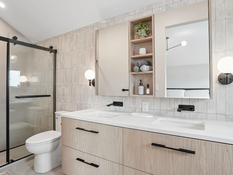 1889 E 34th Avenue, Vancouver, BC, V5P 1A5 - 24