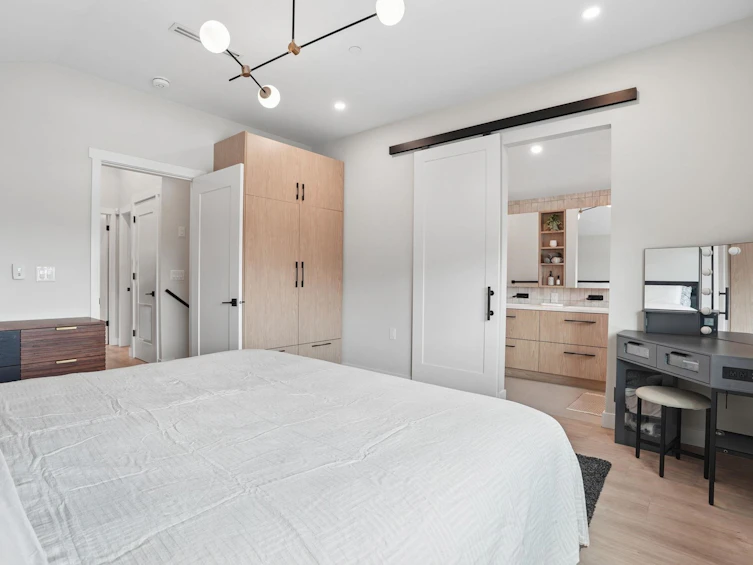 1889 E 34th Avenue, Vancouver, BC, V5P 1A5 - 22