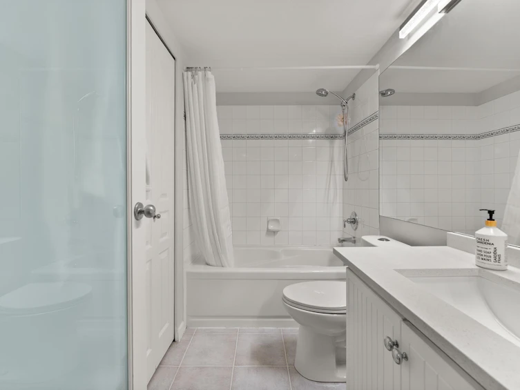 207-12639 No. 2 Road, Richmond, BC, V7E 6N6 - 23