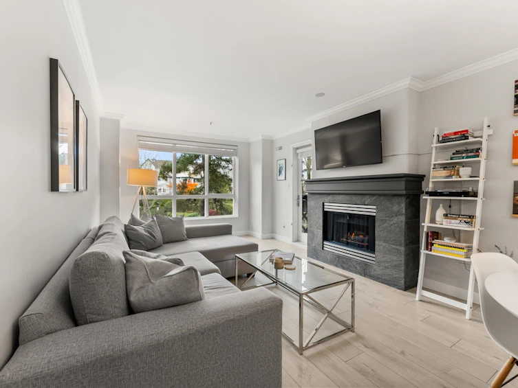 207-12639 No. 2 Road, Richmond, BC, V7E 6N6 - 5