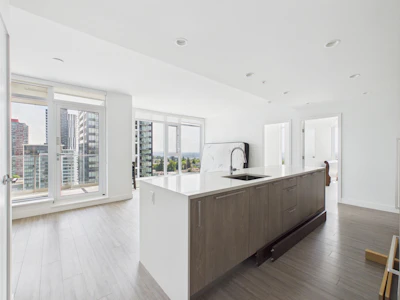 1601-6398 Silver Avenue - 4