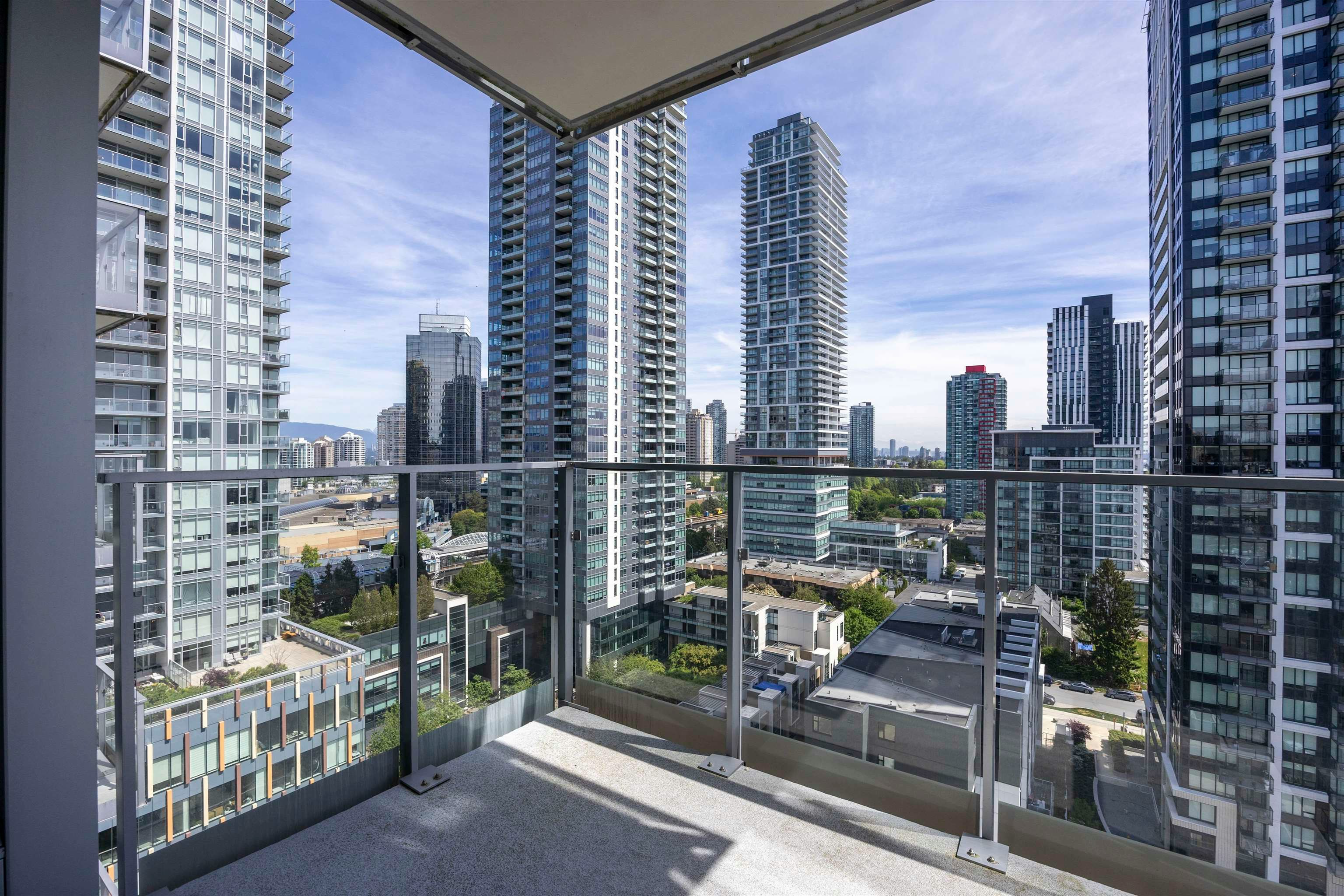 1601-6398 Silver Avenue, Burnaby, BC, V5H 0K7 - 24