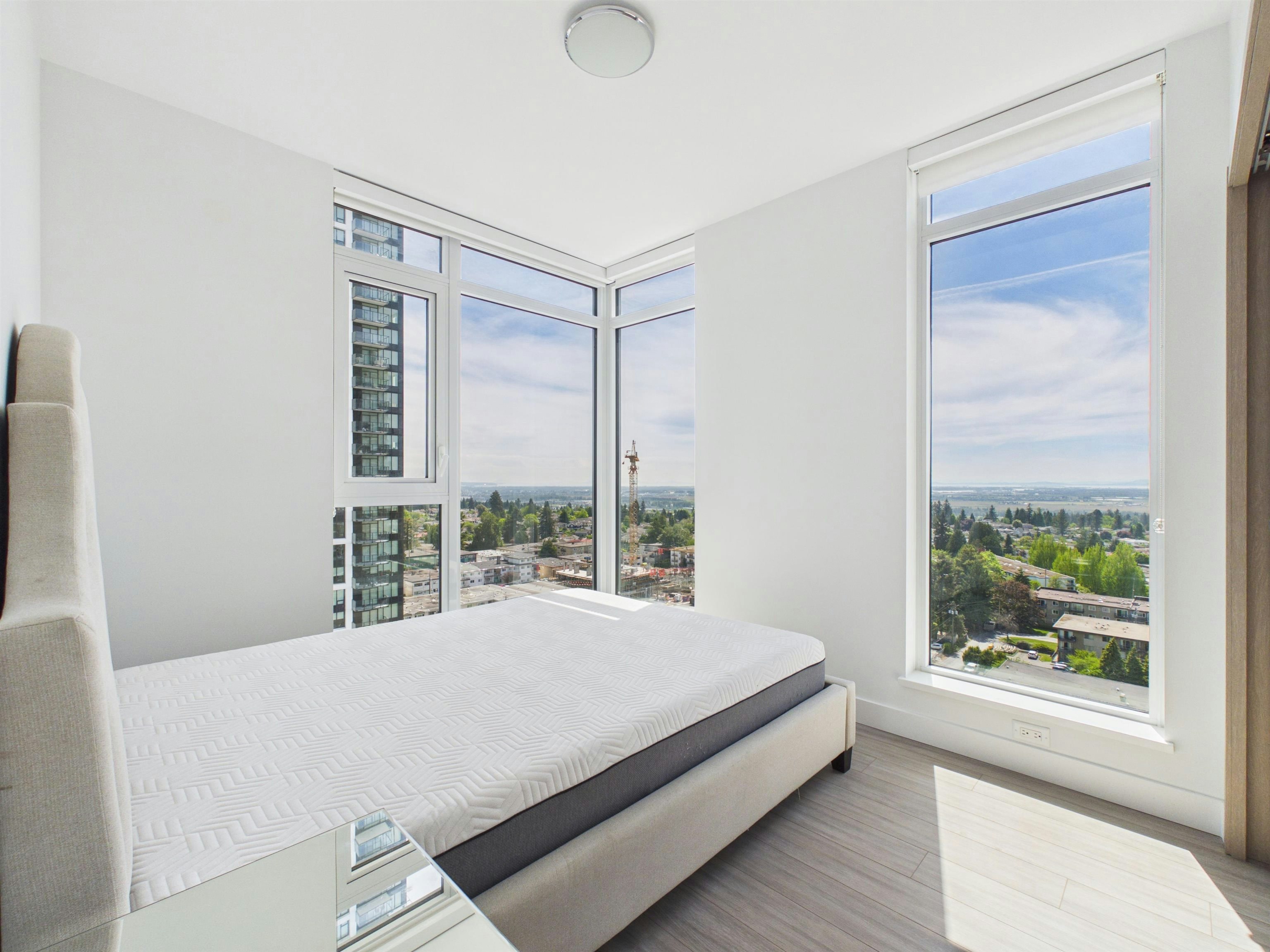1601-6398 Silver Avenue, Burnaby, BC, V5H 0K7 - 21
