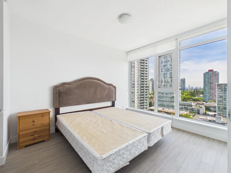 1601-6398 Silver Avenue, Burnaby, BC, V5H 0K7 - 14
