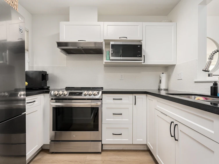 407-1333 W 7th Avenue, Vancouver, BC, V6H 1B8 - 9