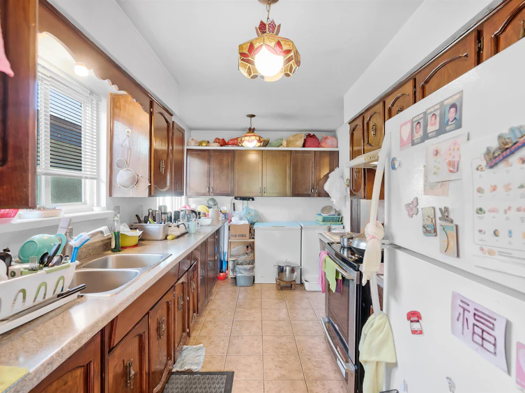 45 N Stratford Avenue, Burnaby, BC, V5B 1L1 - 17