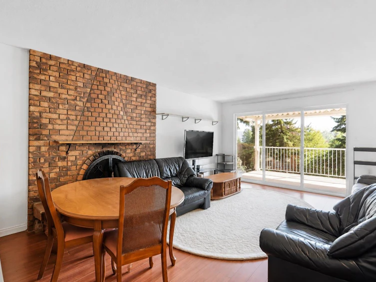 45 N Stratford Avenue, Burnaby, BC, V5B 1L1 - 3