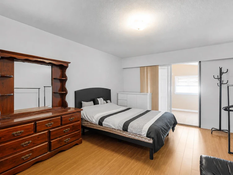 45 N Stratford Avenue, Burnaby, BC, V5B 1L1 - 20