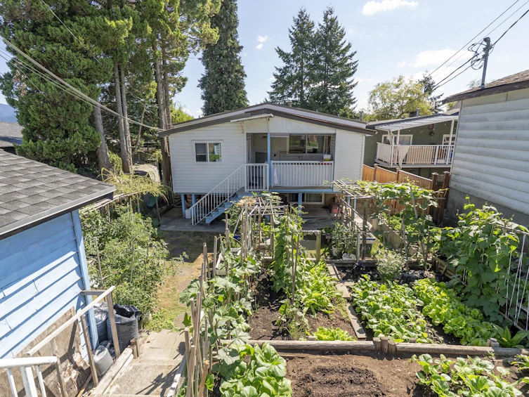 45 N Stratford Avenue, Burnaby, BC, V5B 1L1 - 24
