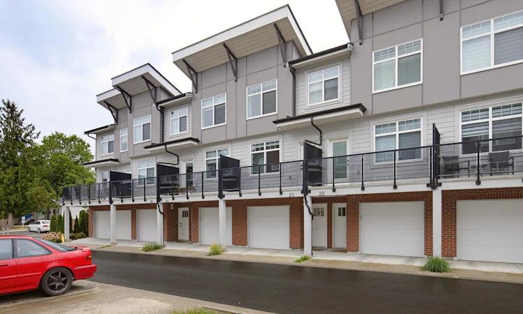23-22334 48 Avenue