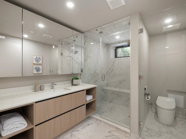 4090 W 31st Avenue, Vancouver, BC, V6S 1Y6 - 27
