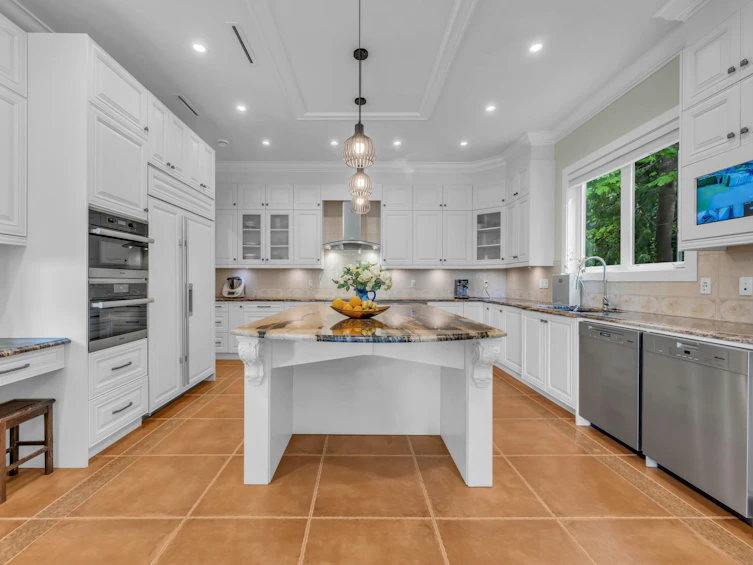 1835 Mathers Avenue, West Vancouver, BC, V7V 2G6 - 16