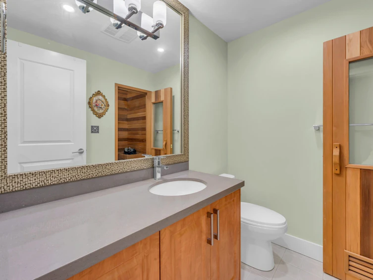 1835 Mathers Avenue, West Vancouver, BC, V7V 2G6 - 33