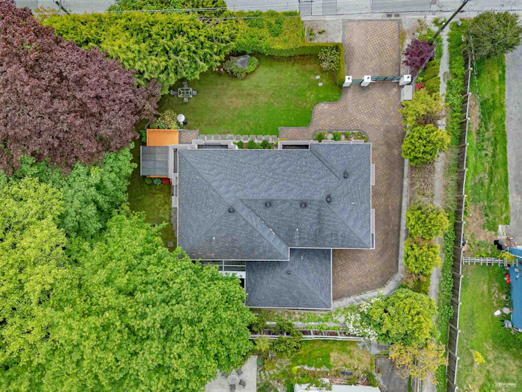 1835 Mathers Avenue, West Vancouver, BC, V7V 2G6 - 39