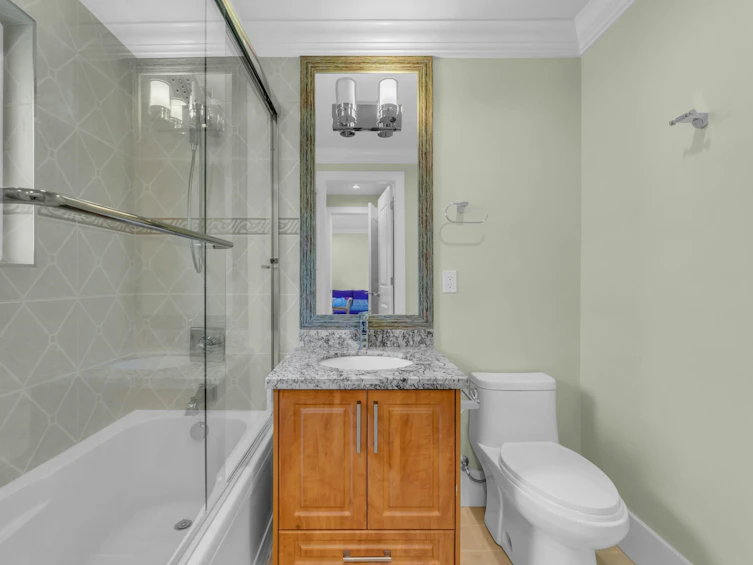 1835 Mathers Avenue, West Vancouver, BC, V7V 2G6 - 30