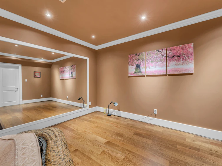 1835 Mathers Avenue, West Vancouver, BC, V7V 2G6 - 32