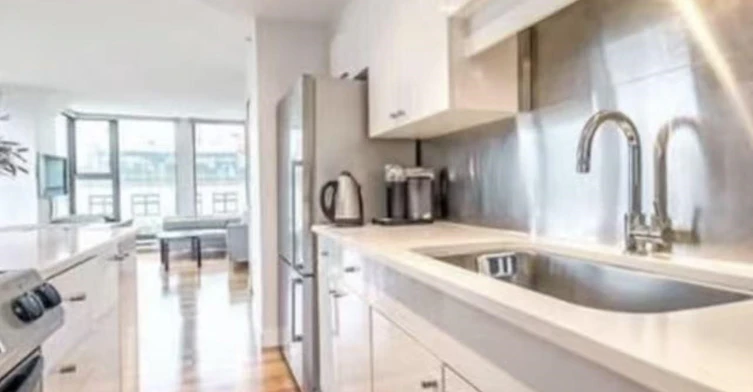 1155 Homer Street, Vancouver, BC, V6B 5T5 - 2