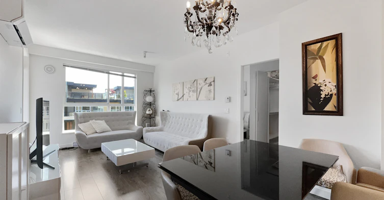 PH x-3462 Ross Drive, Vancouver, BC, V6S 0H6