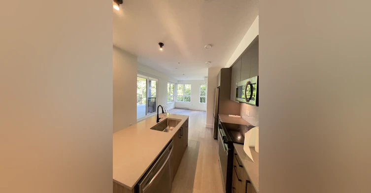 10065 133 Street, Surrey, BC, V3T 3Y6 - 2