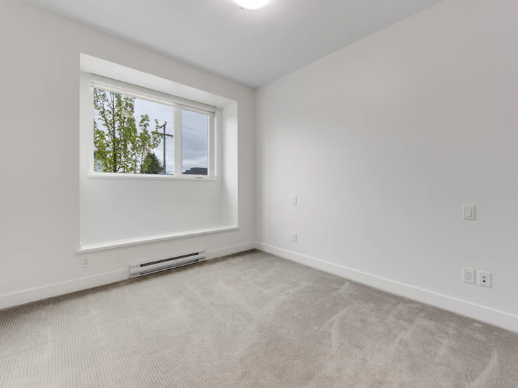 211-7727 Royal Oak Avenue, Burnaby, BC, V5J 4K2 - 12