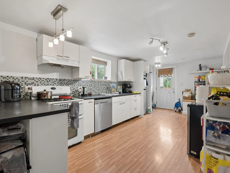 3559 Lakewood Street, Vancouver, BC, V5N 4V7 - 18