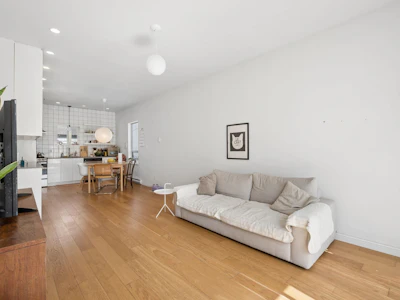3559 Lakewood Street - 5