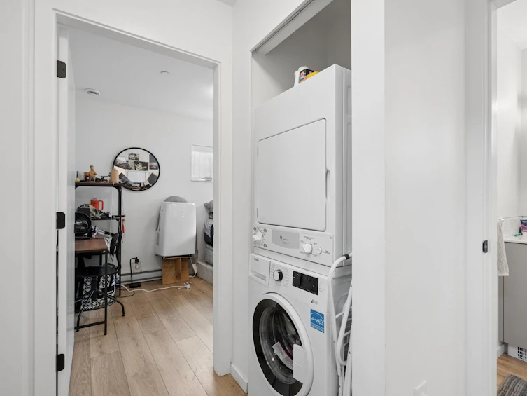 3559 Lakewood Street, Vancouver, BC, V5N 4V7 - 27