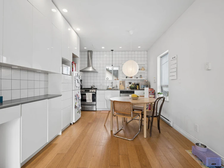3559 Lakewood Street, Vancouver, BC, V5N 4V7 - 7