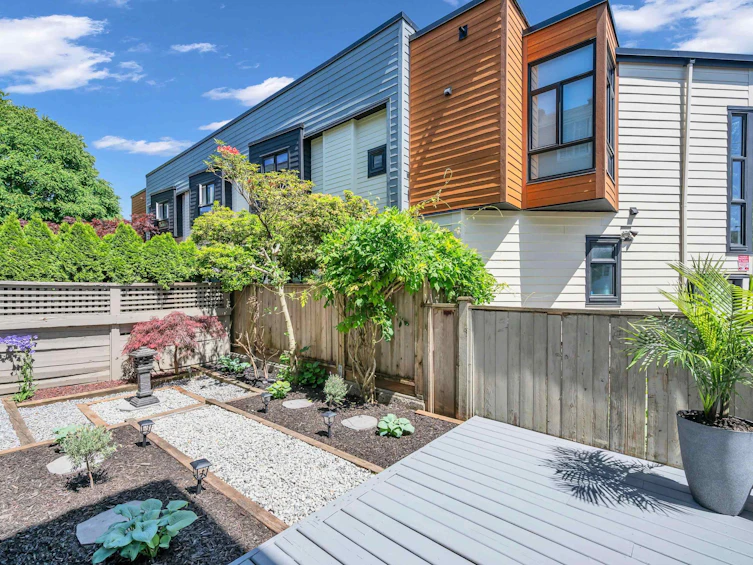 110-125 W 18th Street, North Vancouver, BC, V7M 1W5 - 33