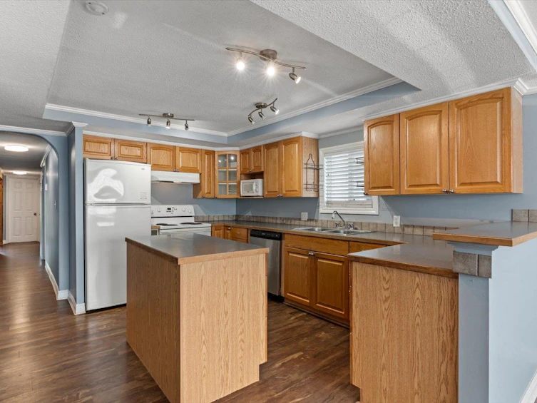 10-45640 Watson Road, Chilliwack, BC, V2R 3P8 - 4