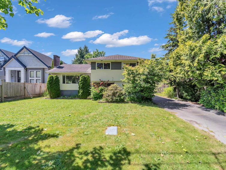 9451 Chapmond Crescent, Richmond, BC, V7E 1M6 - 2