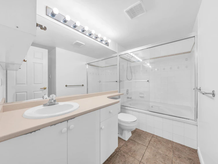 206-3638 Rae Avenue, Vancouver, BC, V5R 2P5 - 16