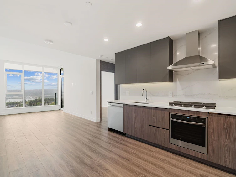 2302-10750 135a Street, Surrey, BC, V3T 0V4 - 6