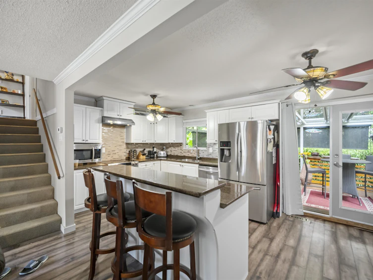 14083 66 Avenue, Surrey, BC, V3W 2B2 - 12