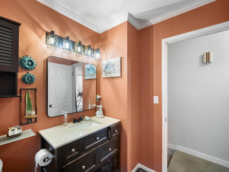 14083 66 Avenue, Surrey, BC, V3W 2B2 - 10